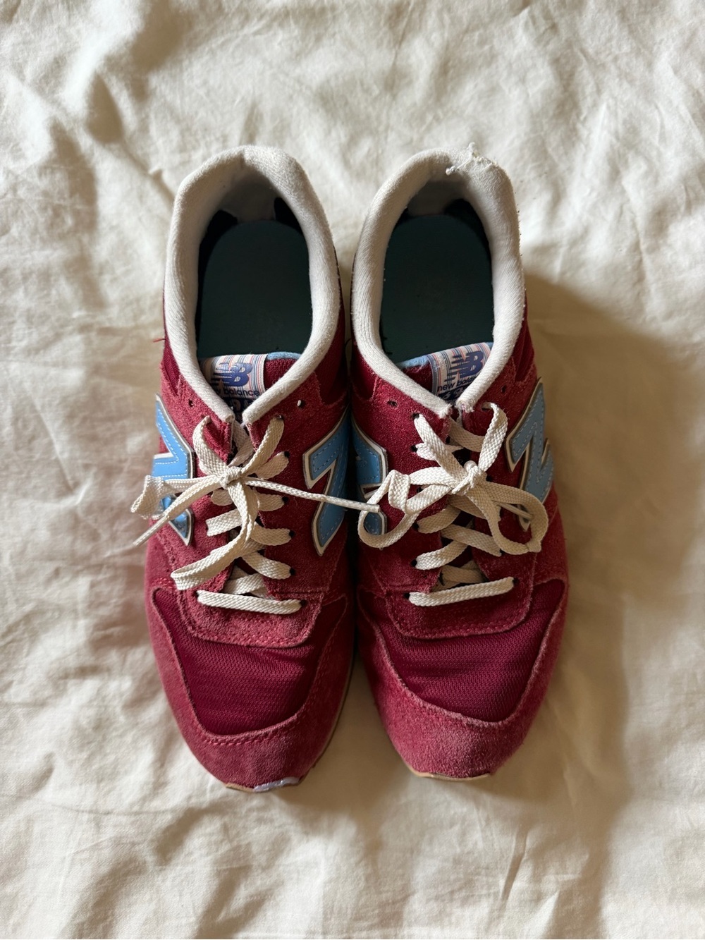 New Balance 696 Maroon and Blue Sneakers